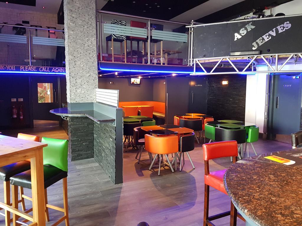 Antonine Hotel Falkirk Exterior photo